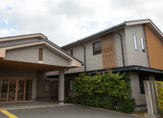 写真：次郎丸斎場外観